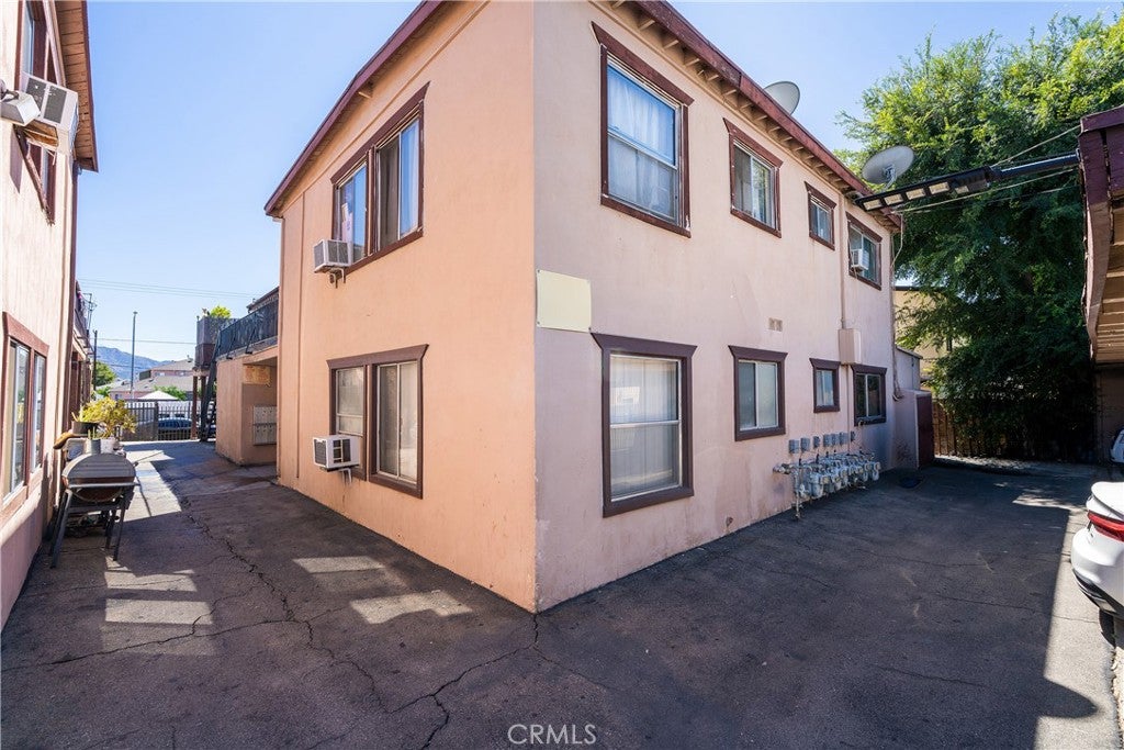 Properties 1 7301 Vineland