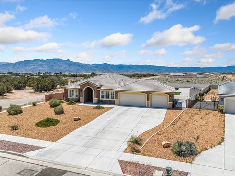 16991 Flintridge Street Hesperia CA 92345
