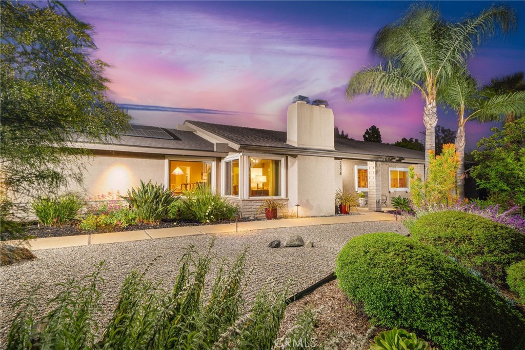 2128 N Villa Maria Road
