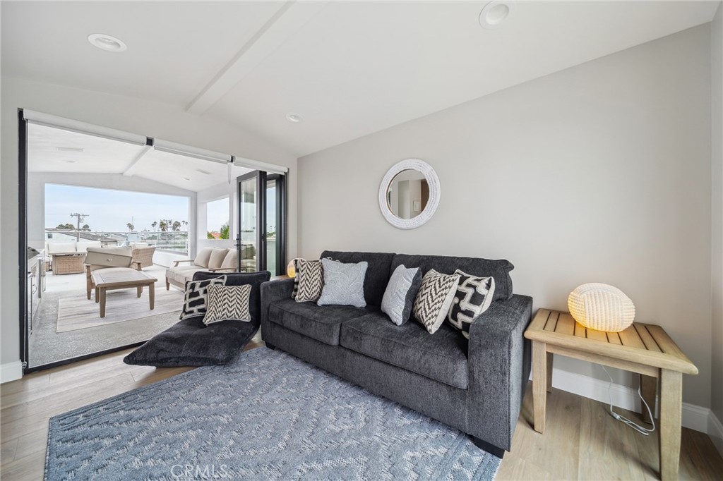 West Newport Beach (WSNB) - Residential