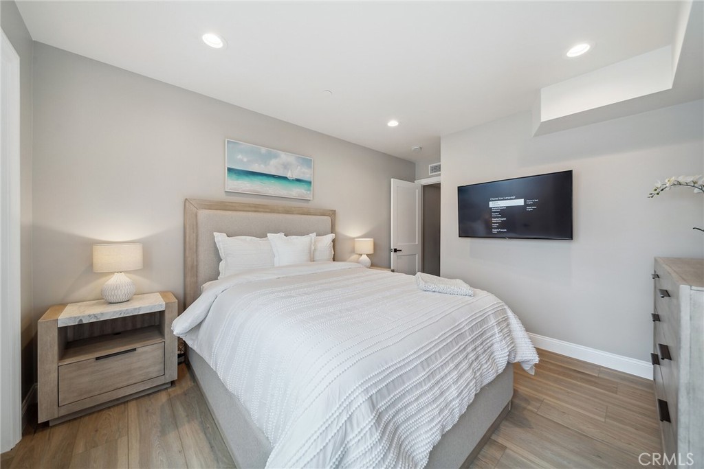 West Newport Beach (WSNB) - Residential