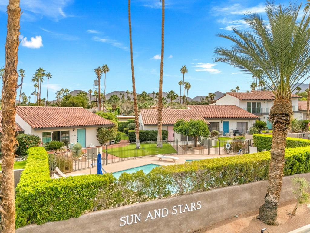 Sun & Stars - Residential