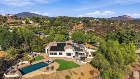 Photo of 2167 Collomia Ct CT, Alpine, CA 91901 (MLS # PTP2607708)