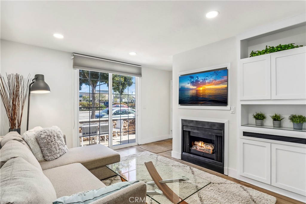 Balboa Peninsula (Residential) (BALP) - Residential Income