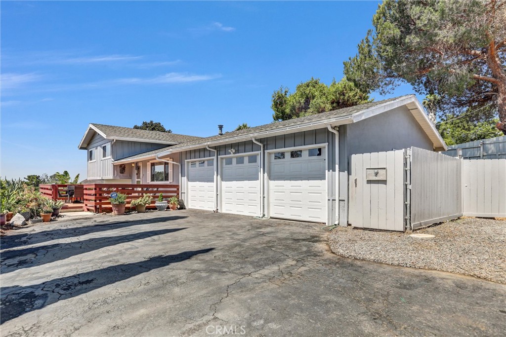 1800 Sunset Drive