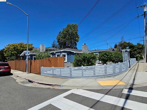 Photo of 19375 Parsons Ave AVE, Castro Valley, CA 94546 (MLS # 41134650)
