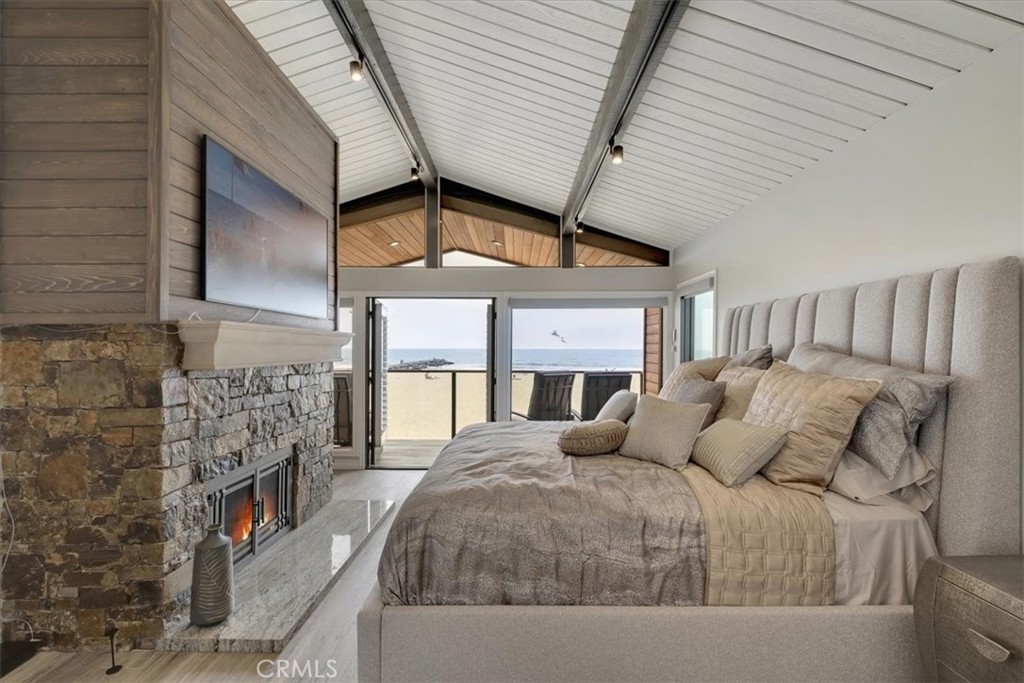 West Newport Beach (WSNB) - Residential Lease