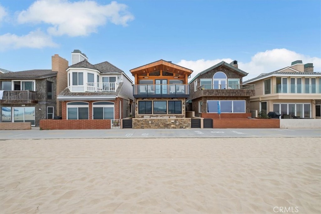 Living the dream on the Newport Beach Oceanfront! This luxurious property at 2808 W Oceanfront offers a unique opportunity to live in one of the most desirable locations in all of Southern California. Recently remodeled and outfitted with high-quality designer furniture, just bring your suitcase and move in. As you enter the property, you will be struck by magnificent views of the Pacific Ocean and white sandy beaches. The downstairs family room, dining room, and gourmet kitchen are perfect for entertaining guests or simply enjoying the beauty of your surroundings.
The property features four bedrooms and three bathrooms upstairs. The master suite is a true oasis, complete with high ceilings, fireplace, and balcony with panoramic Ocean and Catalina views. The additional bedrooms offer plenty of space for family and guests to relax and unwind. Laundry conveniently located inside the home and 2-car garage for effortless parking. Outside, you will find a beautiful patio area with direct access to the beach and boardwalk. Imagine starting your day with a cup of coffee while watching the sunrise over the ocean or ending your day with a glass of wine while listening to the sound of the waves crashing on the shore. This luxury beach home is located in the heart of West Newport, just a short distance from the Newport Pier and minutes from world-class dining, shopping, and entertainment options. Don't miss your chance to live in one of the most vibrant locations in Newport Beach.
This is a monthly furnished rental, rates are as follows:
$31,000 January to May,
$31,000 September to December,
$45,000 June and August,
$47,500 July.
Contact us today for more details!