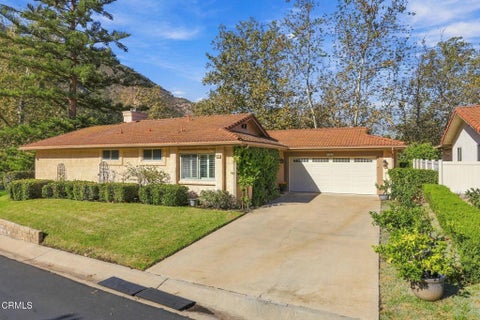 Photo of 1261 San Como Lane, Camarillo, CA 93012 (MLS # V1-39346)
