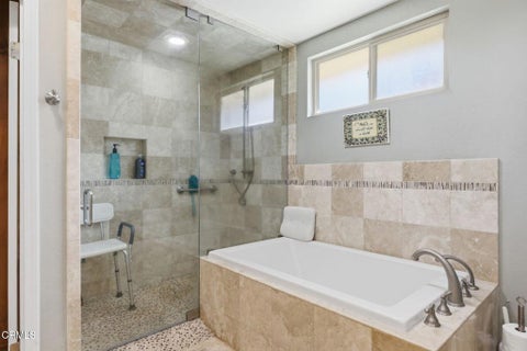 Tiny photo for 1261 San Como Lane, Camarillo, CA 93012 (MLS # V1-39346)