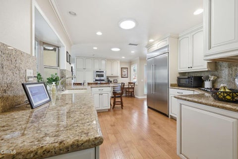 Tiny photo for 1261 San Como Lane, Camarillo, CA 93012 (MLS # V1-39346)
