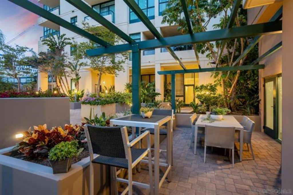 Downtown - Residential Lease