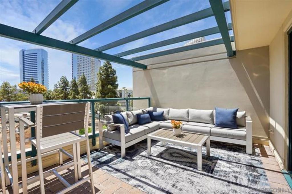 Downtown - Residential Lease