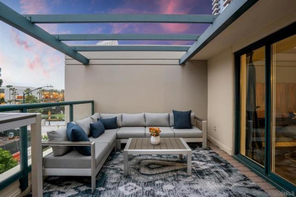 Downtown - Residential Lease