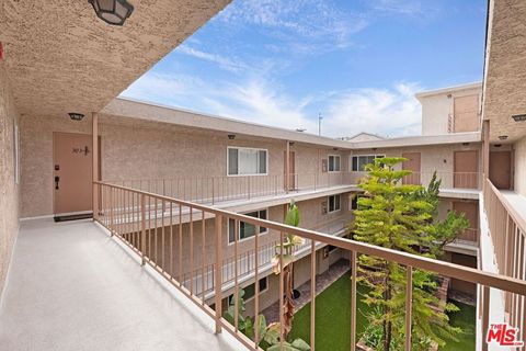 Tiny photo for 11337 Nebraska Avenue #303, Los Angeles, CA 90025 (MLS # 26850359)