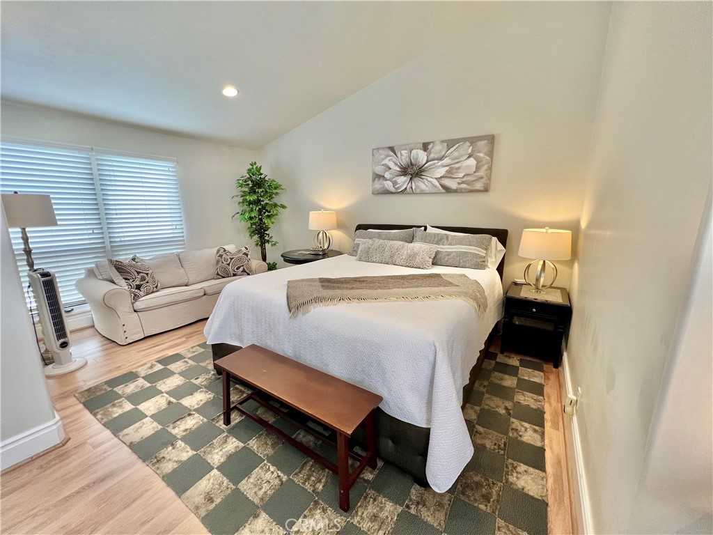 Corona del Mar North of PCH (CNHW) - Residential Lease