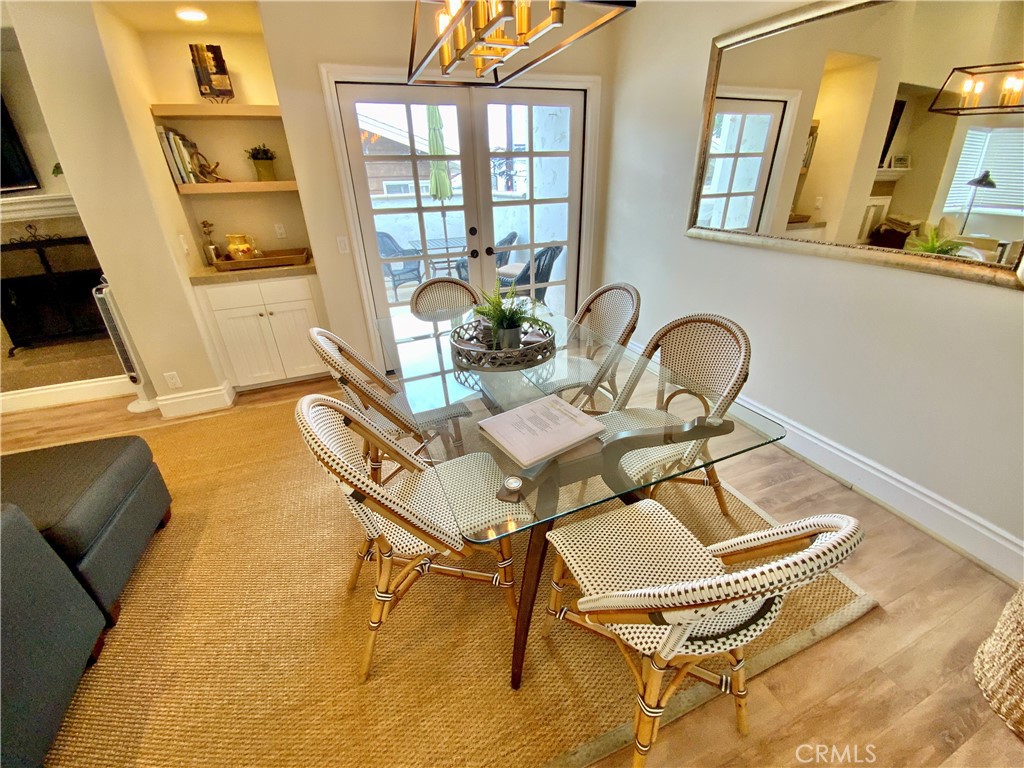 611 .5 Orchid Avenue