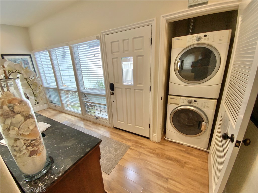 Corona del Mar North of PCH (CNHW) - Residential Lease