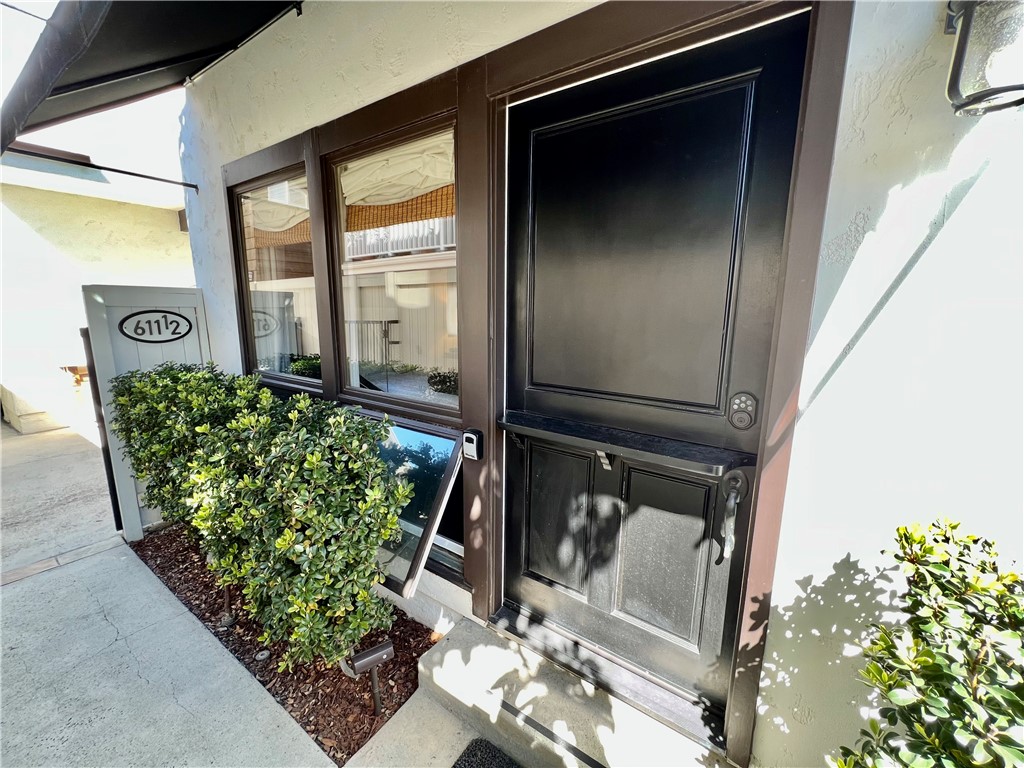 Corona del Mar North of PCH (CNHW) - Residential Lease