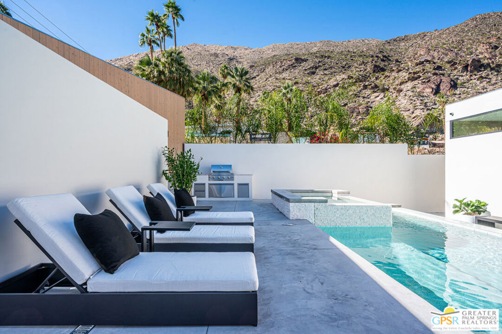 The Mesa - Residential