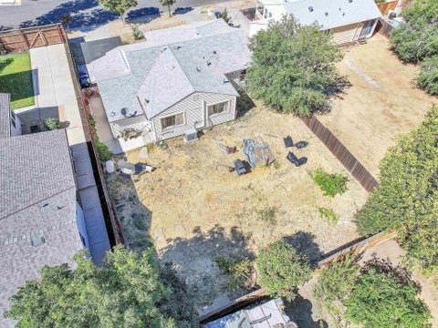 Photo of 93 Atherton Ave Ave, Pittsburg, CA 94565 (MLS # 41139919)