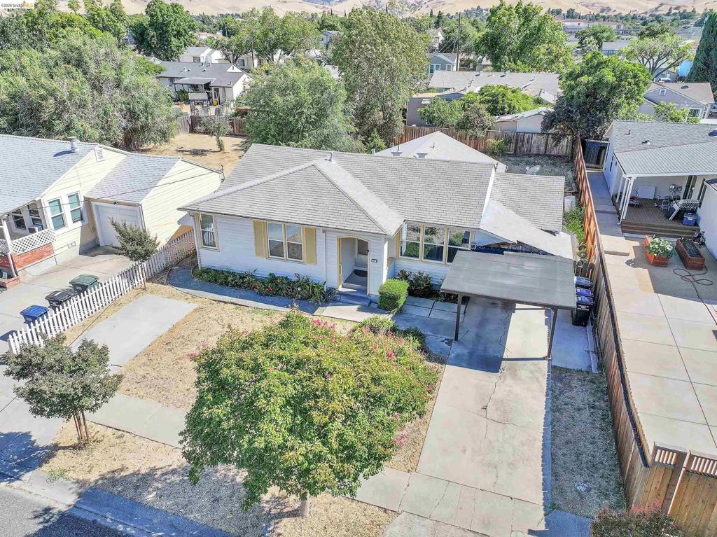 93 Atherton Ave