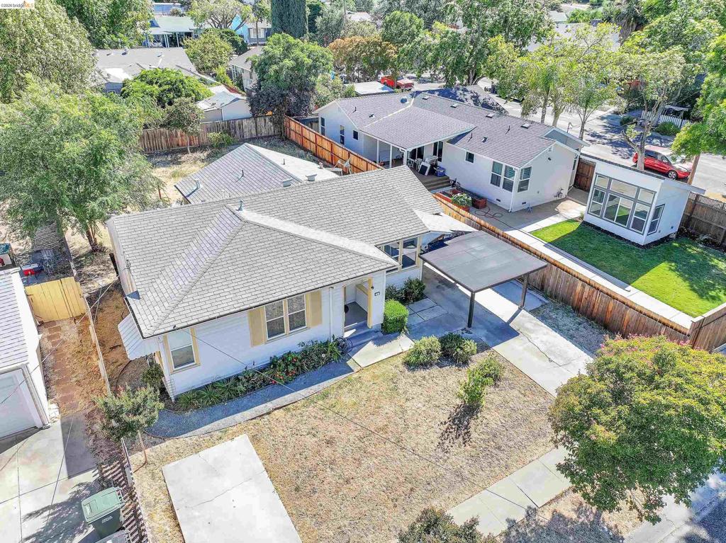 93 Atherton Ave