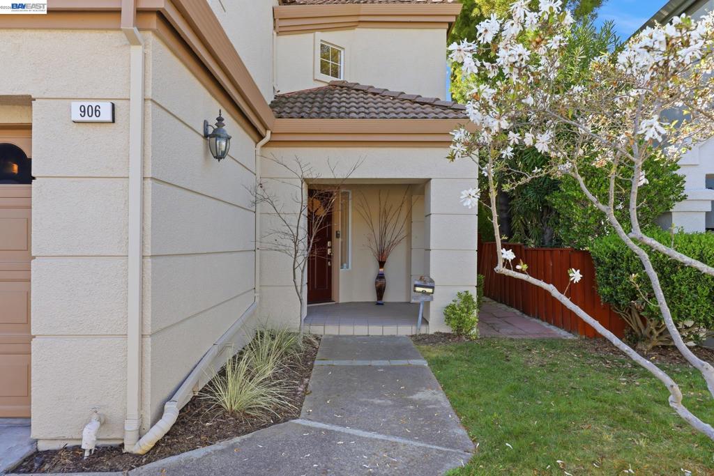906 Vista Pointe Dr Dr, San Ramon CA 94582