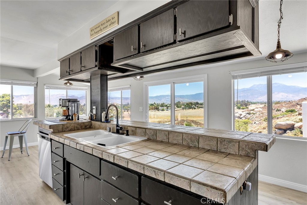 27756 Vista Del Valle