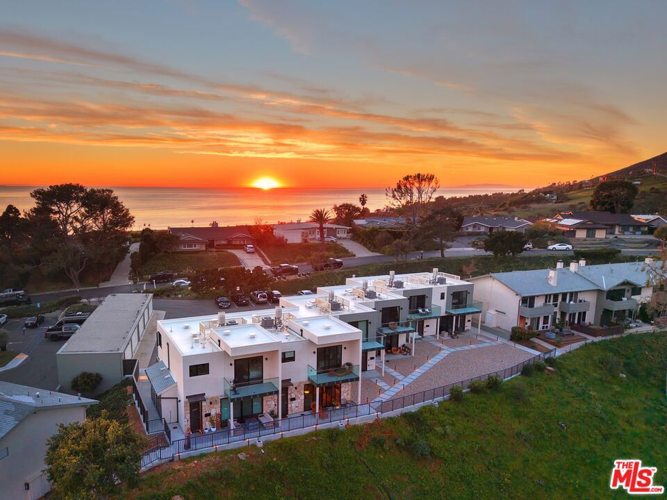 6208 Tapia Drive A, Malibu CA 90265