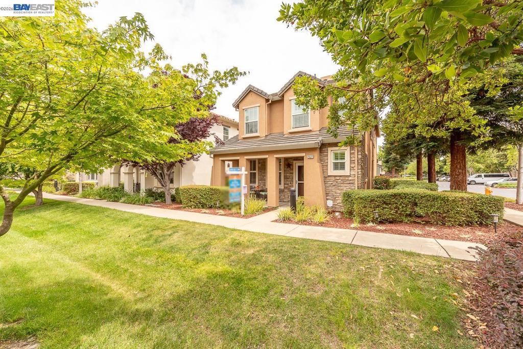 2527 Coldstream Way