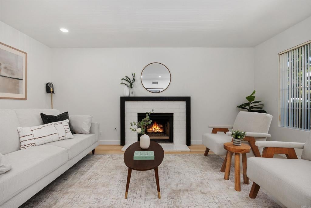 3521 Caminito Carmel Lndg
