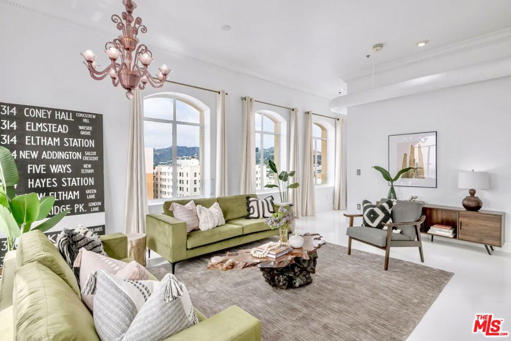 6253 Hollywood Boulevard 1202