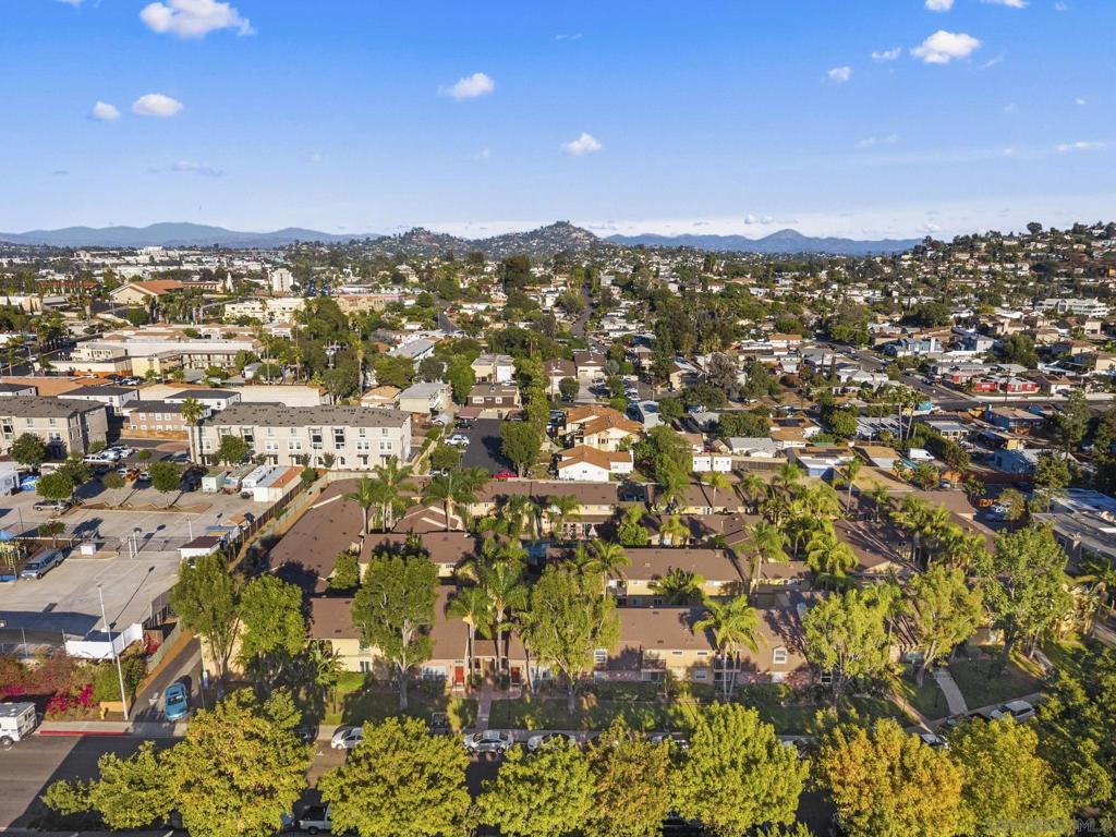 La Mesa - Residential