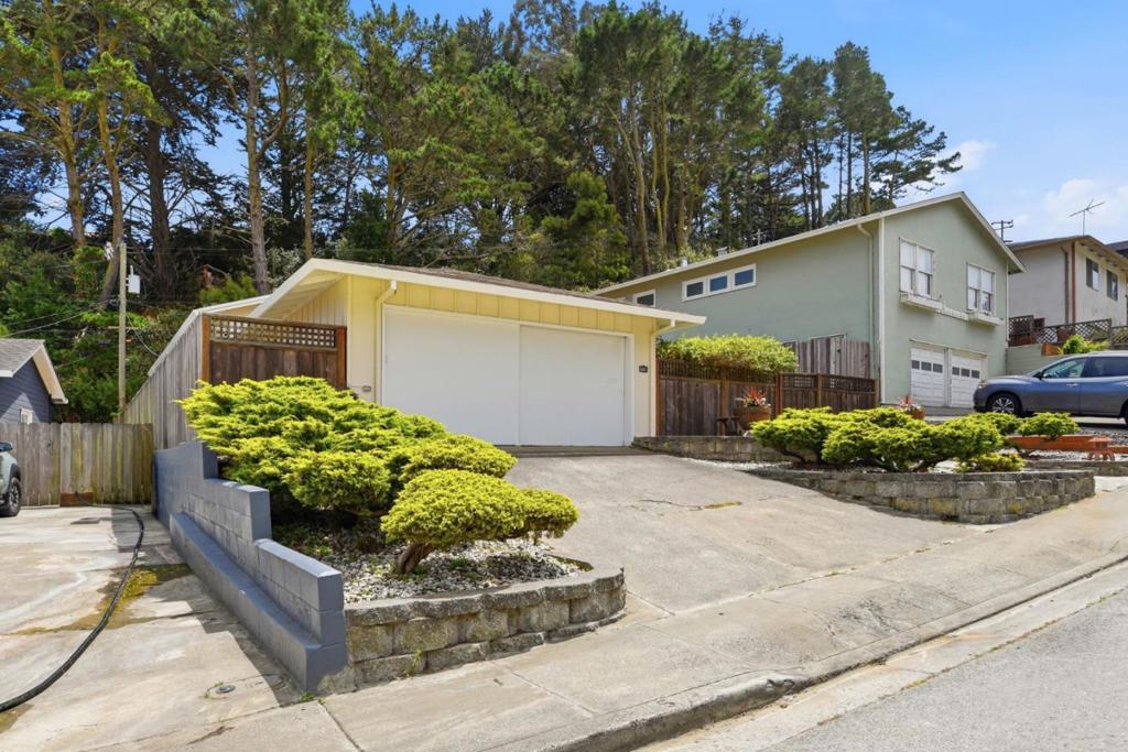 2351 Rollingwood Drive, San Bruno CA 94066