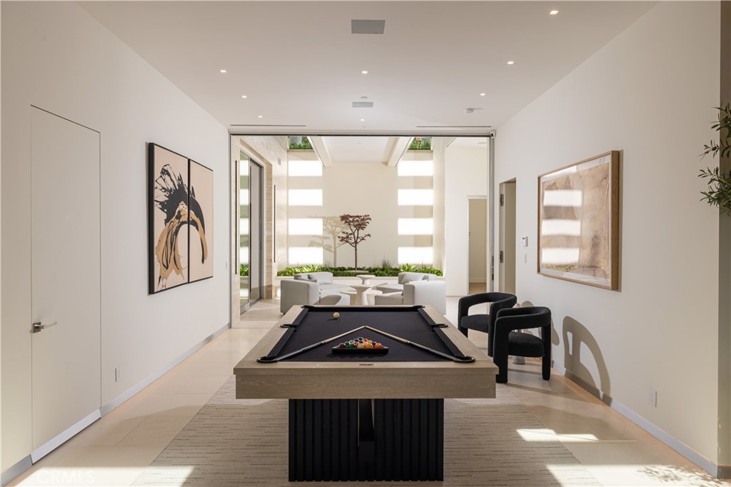 Irvine Terrace (IRVT) - Residential
