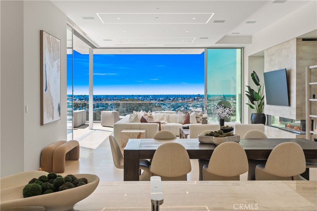 Irvine Terrace (IRVT) - Residential