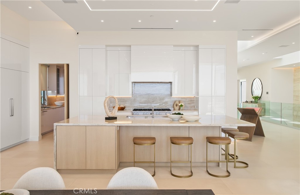 Irvine Terrace (IRVT) - Residential