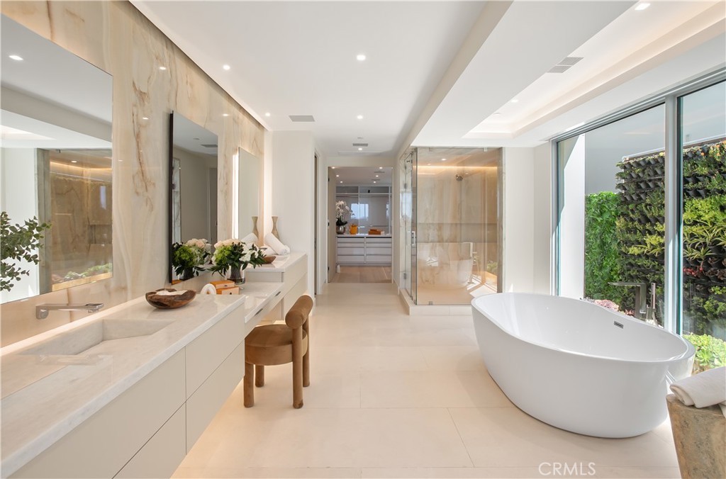 Irvine Terrace (IRVT) - Residential