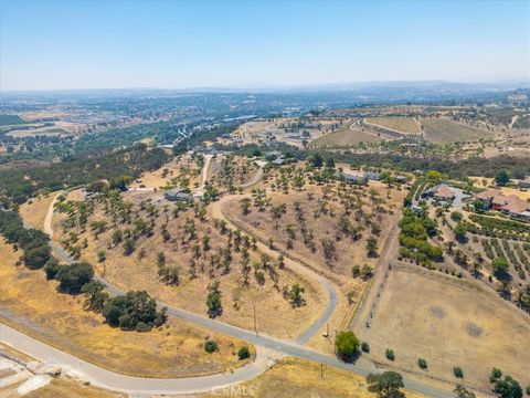 Photo of 375 Villa Lots Road, Paso Robles, CA 93446 (MLS # PI25153829) Photo of 375 Villa Lots Road, Paso Robles, CA 93446 (MLS # PI25153829)