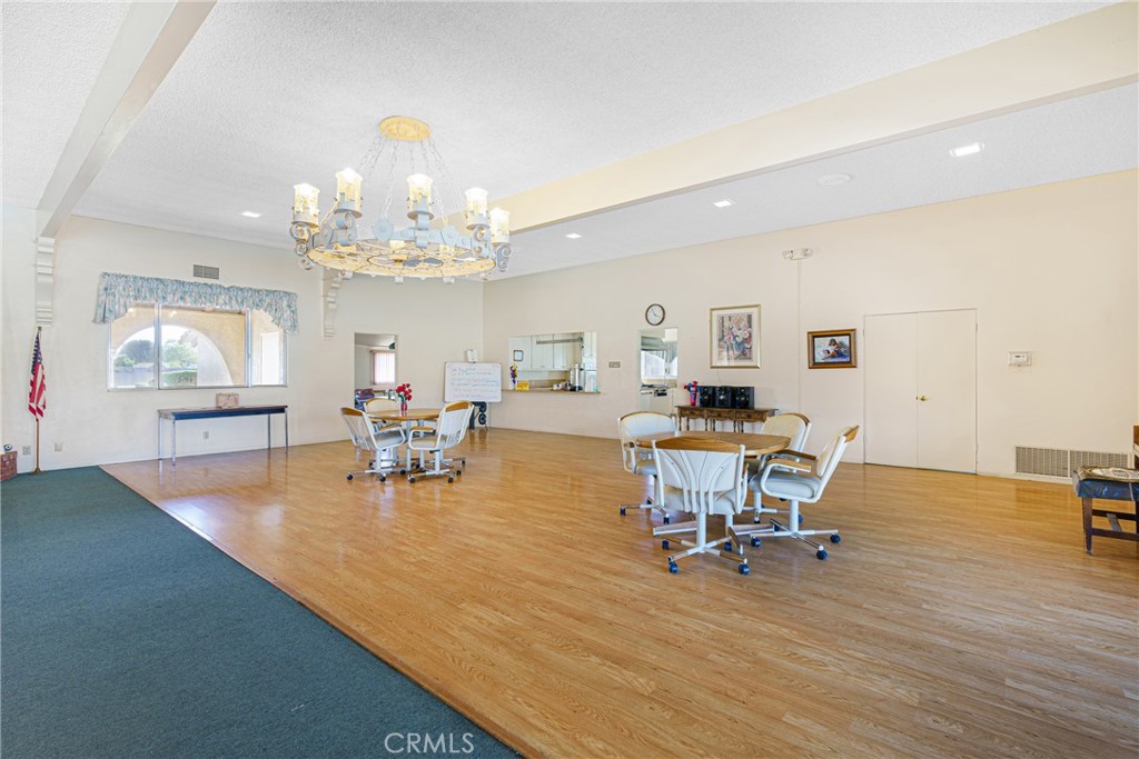 SM Northeast(910) - Residential