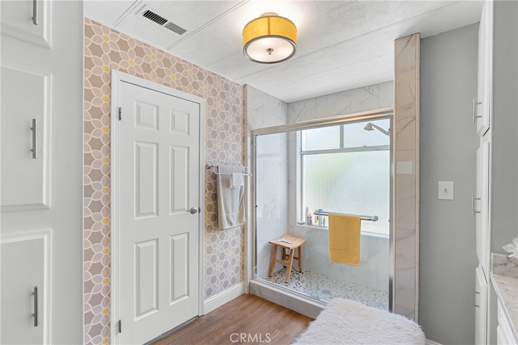 SM Northeast(910) - Residential