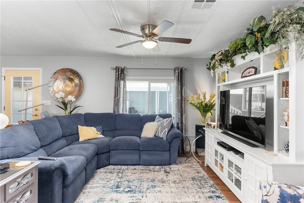 SM Northeast(910) - Residential