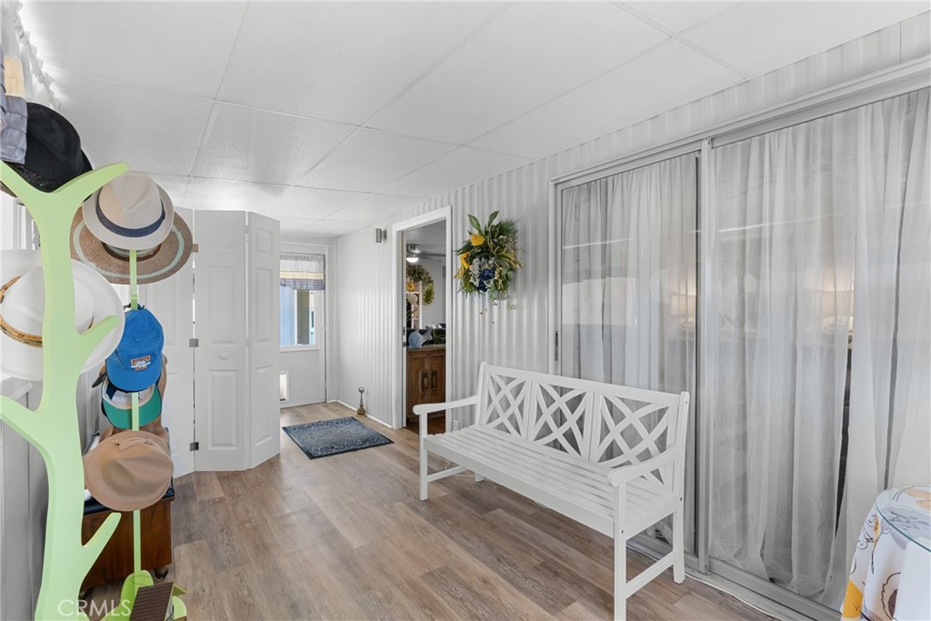 SM Northeast(910) - Residential