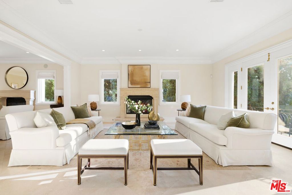 1350 Benedict Canyon Drive, Beverly Hills CA 90210