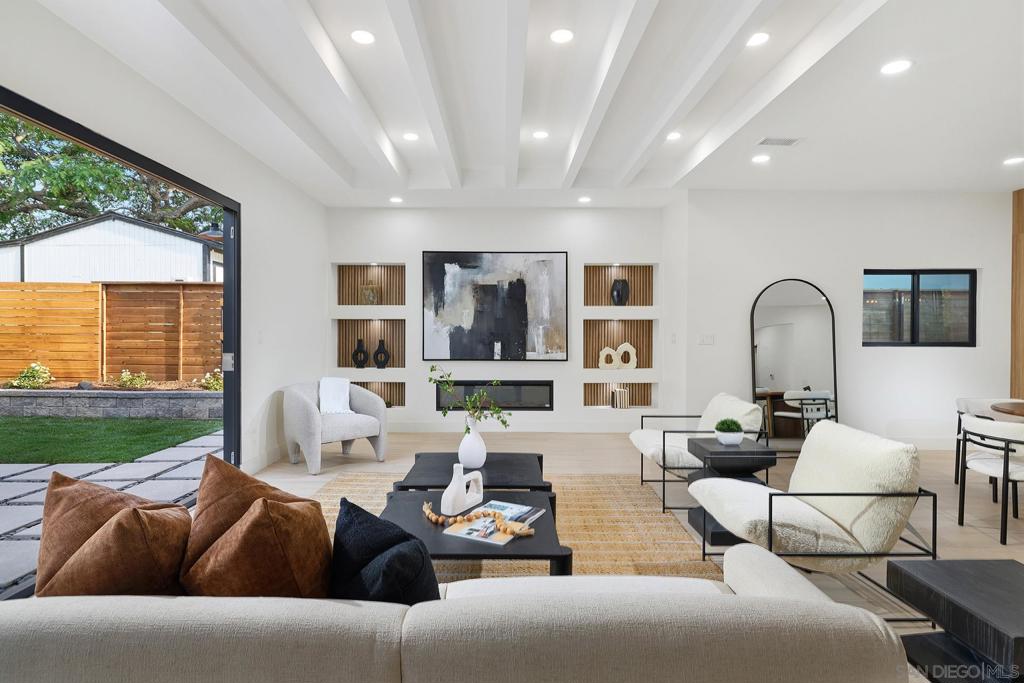 939 Avenida De San Clemente