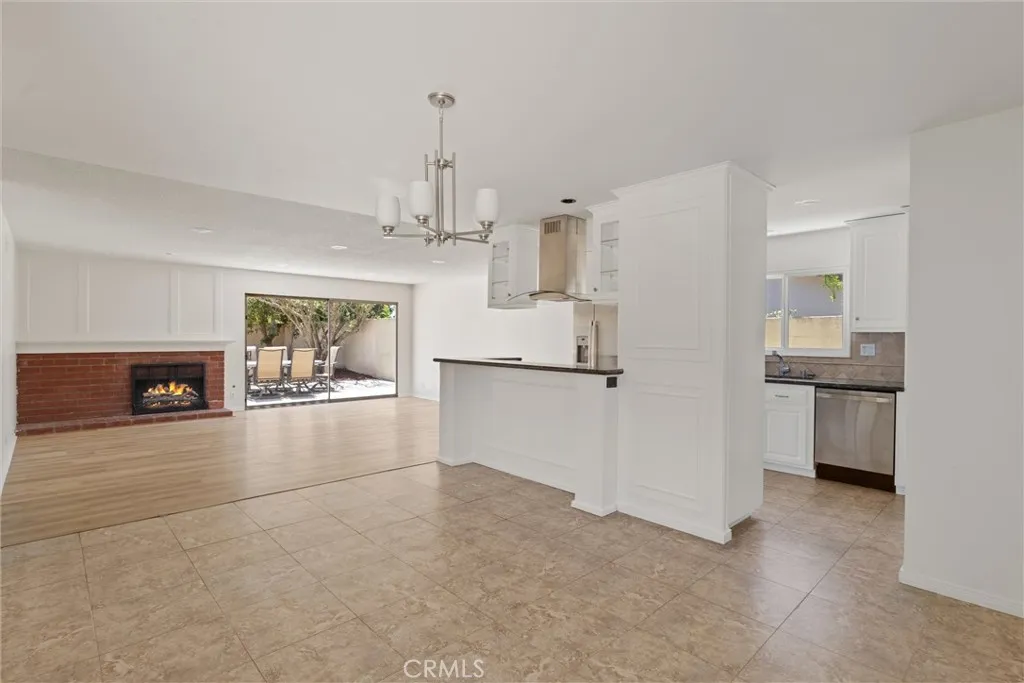 Rancho Palos Verdes, California 90275, United States, 4 Bedrooms Bedrooms, ,2 BathroomsBathrooms,Residential,Pending,181227