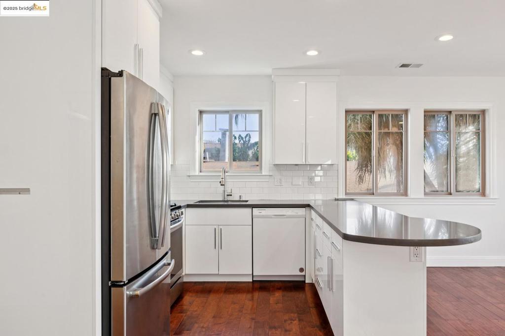 Longefellow - Residential