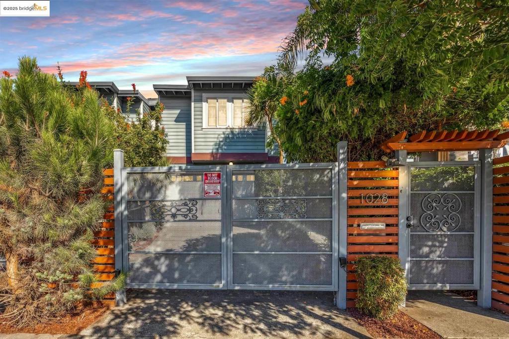 Longefellow - Residential