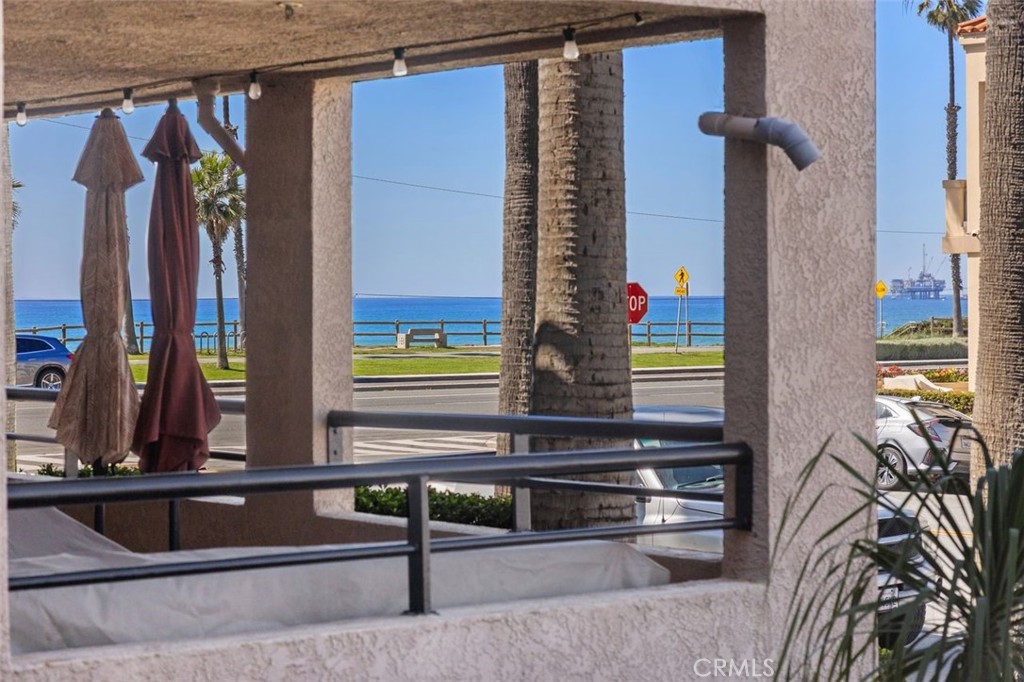 1200 Pacific Coast Highway 121